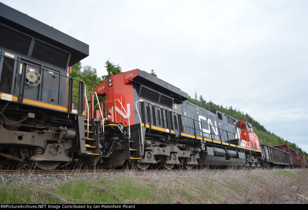 CN 3318 rear